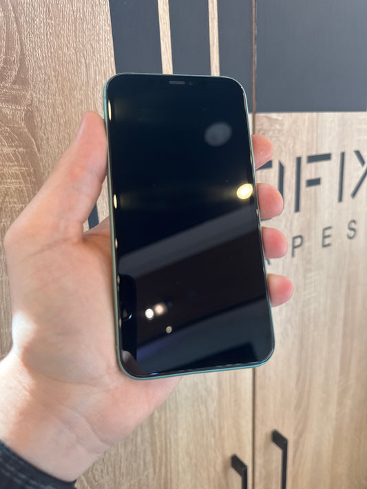 Apple iPhone 11 128GB 100% akku kártyafüggetlen 1 év garancia