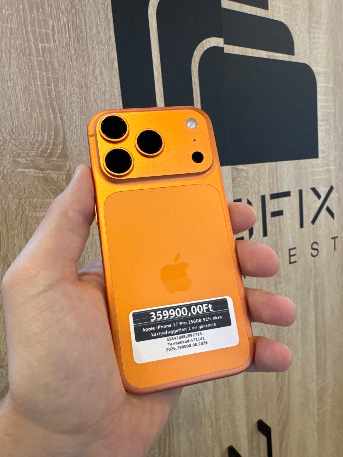 Apple iPhone 17 Pro 256GB 92% akku kártyafüggetlen 1 év garancia