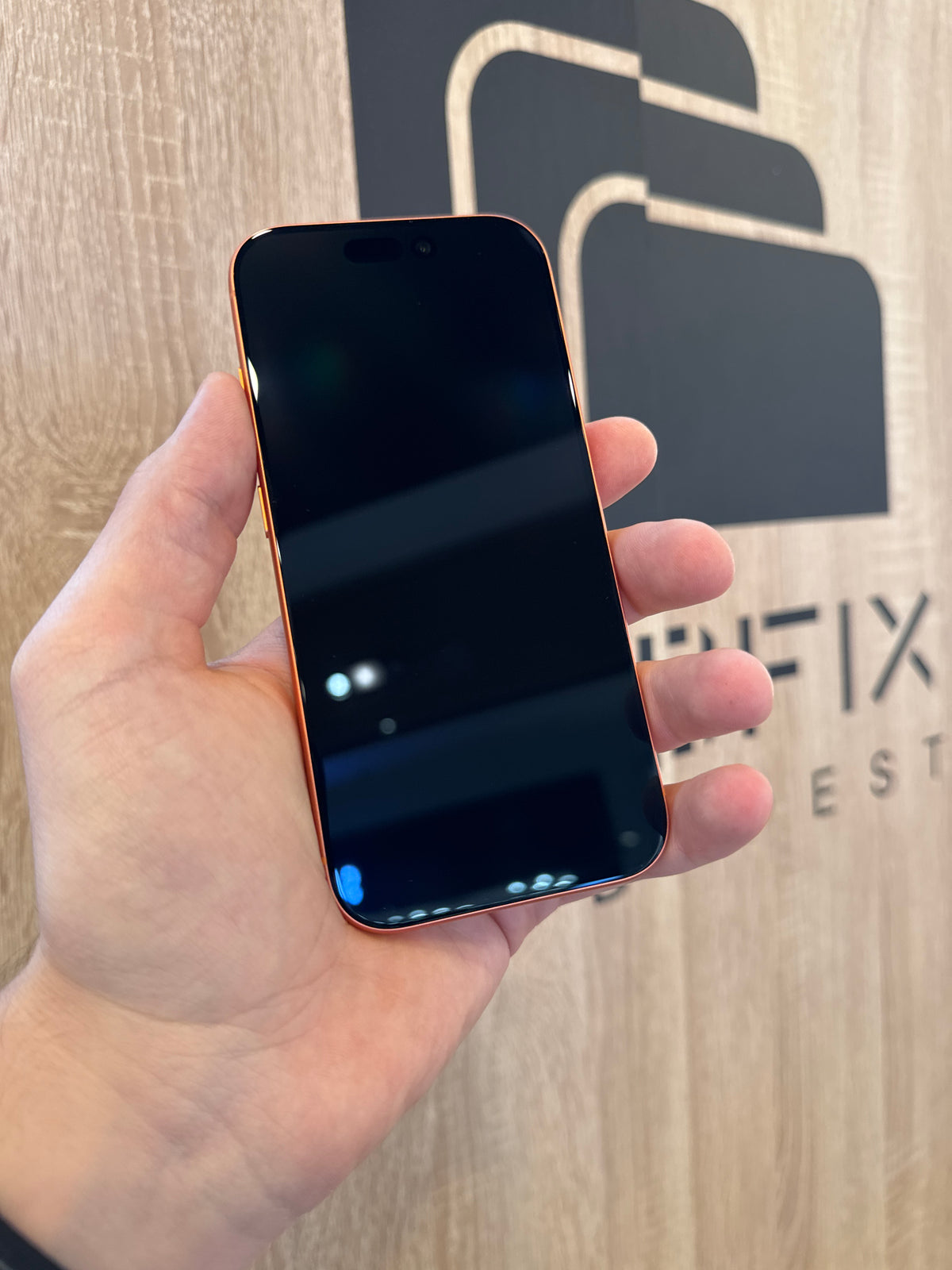 Apple iPhone 17 Pro 256GB 92% akku kártyafüggetlen 1 év garancia