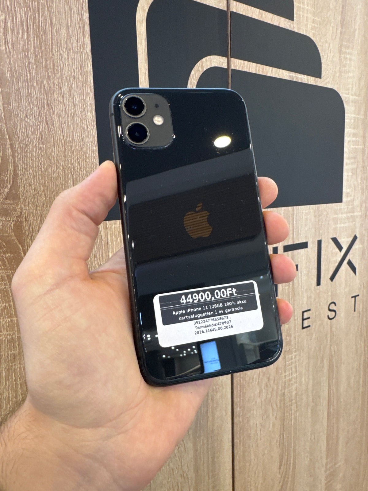 Apple iPhone 11 128GB 100% akku kártyafüggetlen 1 év garancia