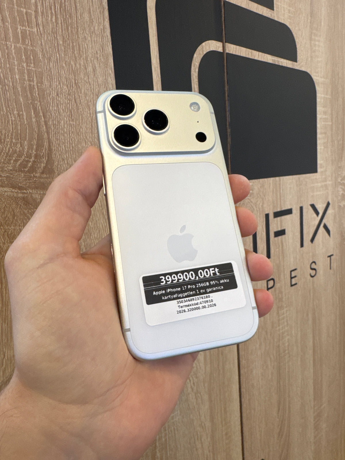 Apple iPhone 17 Pro 256GB 95% akku kártyafüggetlen 1 év garanica